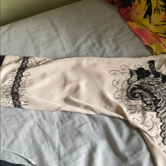 Ancient cardigan - Picture 3 of 3